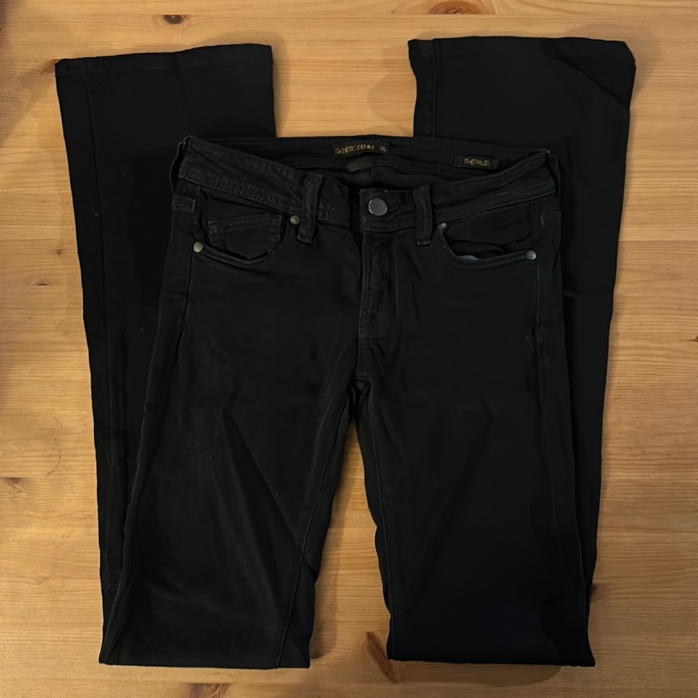 Black Skinny Genetic Jeans